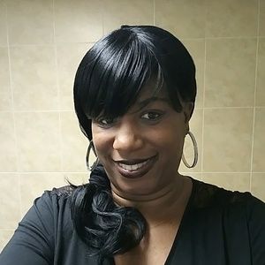 Meet your Posher, Tanisha